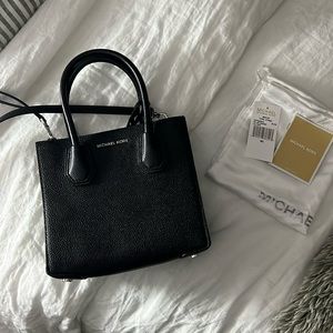 Michael Kors Mercer Medium Pebbled Leather Cross Body Bag